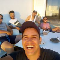 Choukri Younes的照片