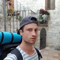 Áron Ecsenyi的照片