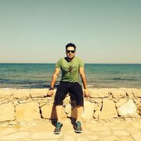 Amir Atabak esmaeili的照片