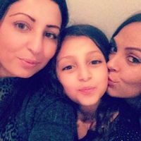 Amina Bouyahia的照片