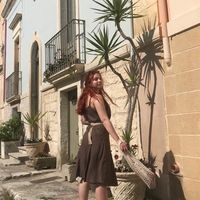 Berfin İzel的照片