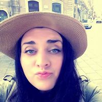 Niovi Lavida的照片