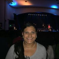 Esmeralda Mendoza的照片