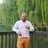 Amir Mahmood的照片