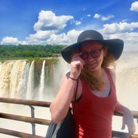 Annie dougherty的照片