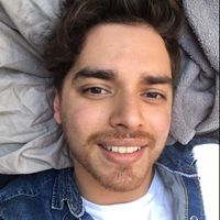 Julien Curpen的照片