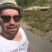 Dmitry Diachenko的照片