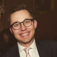 Viktor Jones的照片