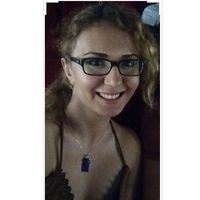 Püren Metin的照片