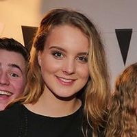 Maud Meijer的照片