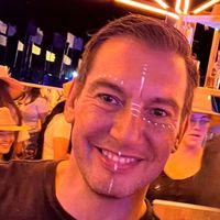 Günter Hagedorn的照片