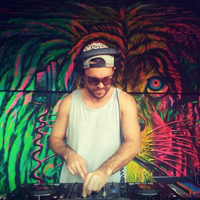 Josh Walker的照片