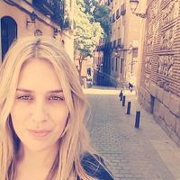 micaela montoya的照片