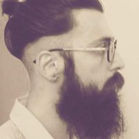 Manos Zervakis的照片