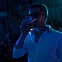 Ádám Lacz的照片