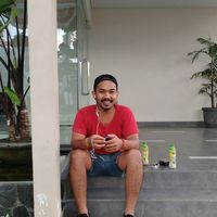 Bora Sitorus's Photo