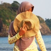 Febrina Riski's Photo