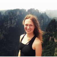 Veronika Seroshtan's Photo