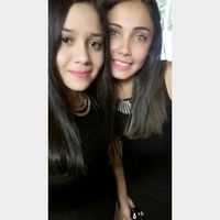 Vanessa  Piris的照片