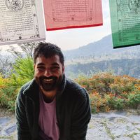 Aayush Saxena的照片