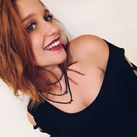 Thaís Gazolla's Photo