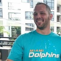 Danny Fernandez's Photo