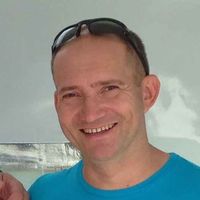 Sergey Tikhomirov的照片