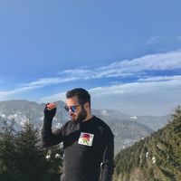 Yağızhan Dizdar的照片