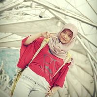 Adin Gustina's Photo