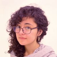 Gabriela Luna的照片