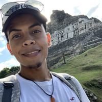 Christopher Gillett的照片