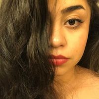 Aylar Daryakenari的照片