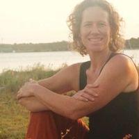 Beks Thompson's Photo