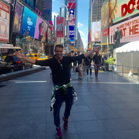 james  black的照片