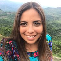 Abril Cañedo的照片