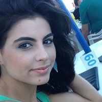 Gabriela Cruz的照片