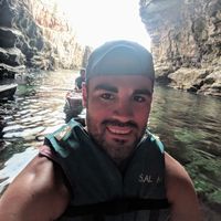 Drew McMahon的照片