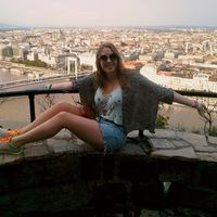 Chloë Smith的照片