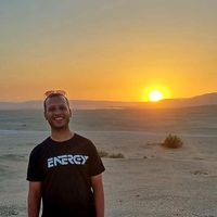 Azab Khalil的照片