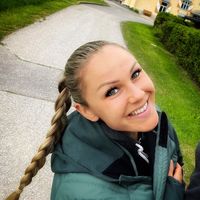 Karina  Maria's Photo