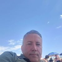 Luciano Avat's Photo