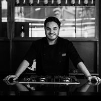 Nicolas Mendez的照片