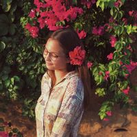 Варя  Орлова的照片