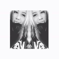 Sarah Stoss的照片