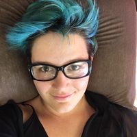 Lucille Caradec的照片