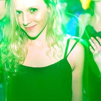 Ananda Oszika's Photo