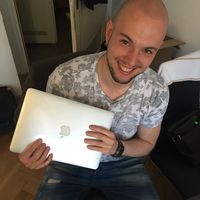 Peter Popovic's Photo