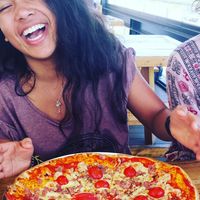 Rachel Dalumpines's Photo