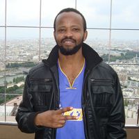 Francis Mugabe的照片