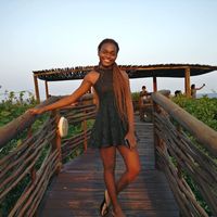 Cesária Nzualo's Photo